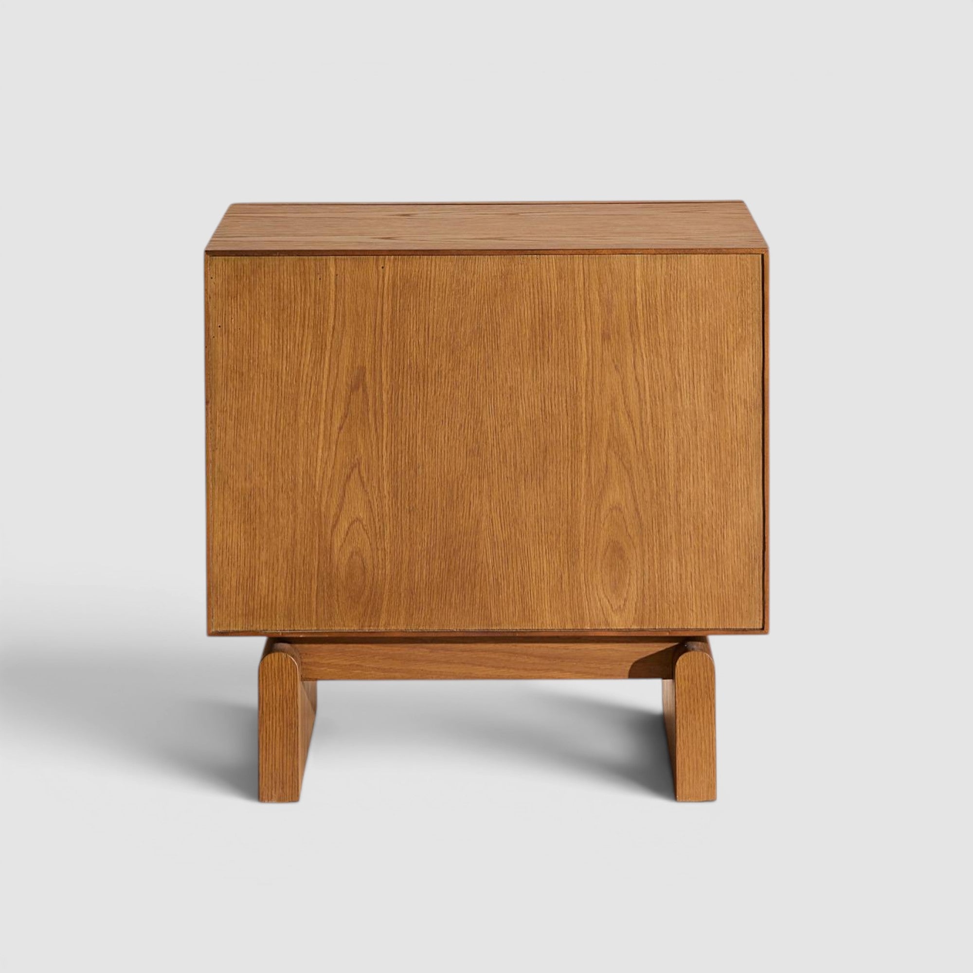 Markel Bedside Table