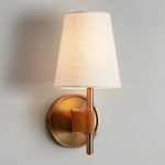 Hastinas Sconce