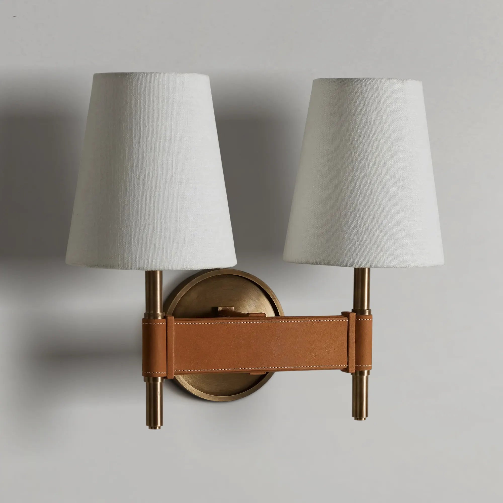 Hastinas Double Sconce