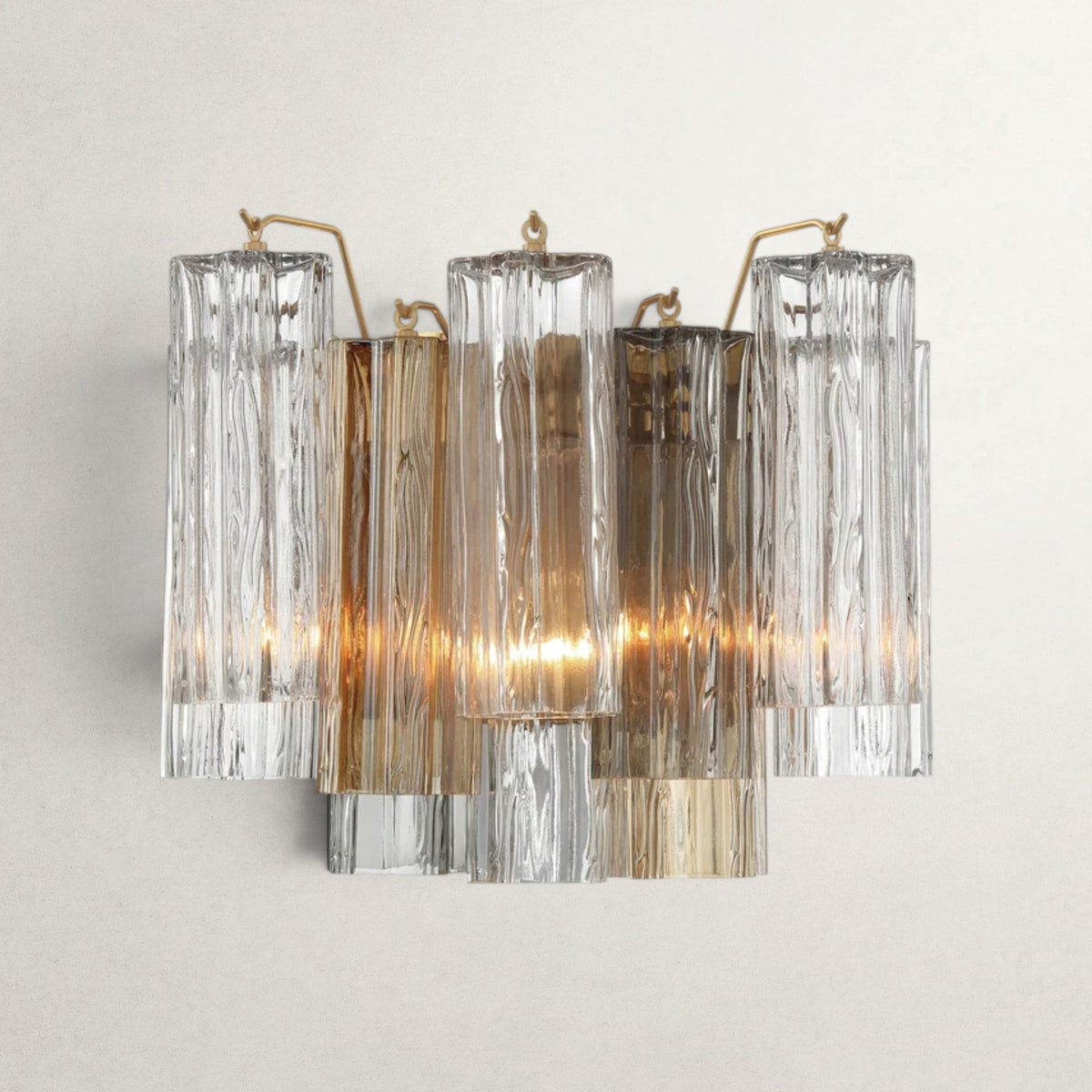 Adelis Sconce
