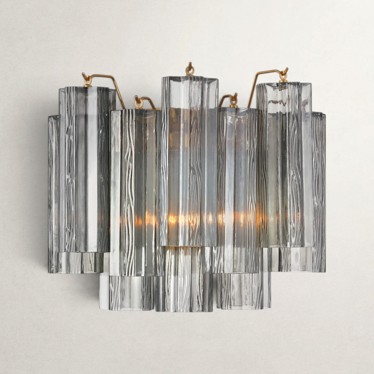 Adelis Sconce