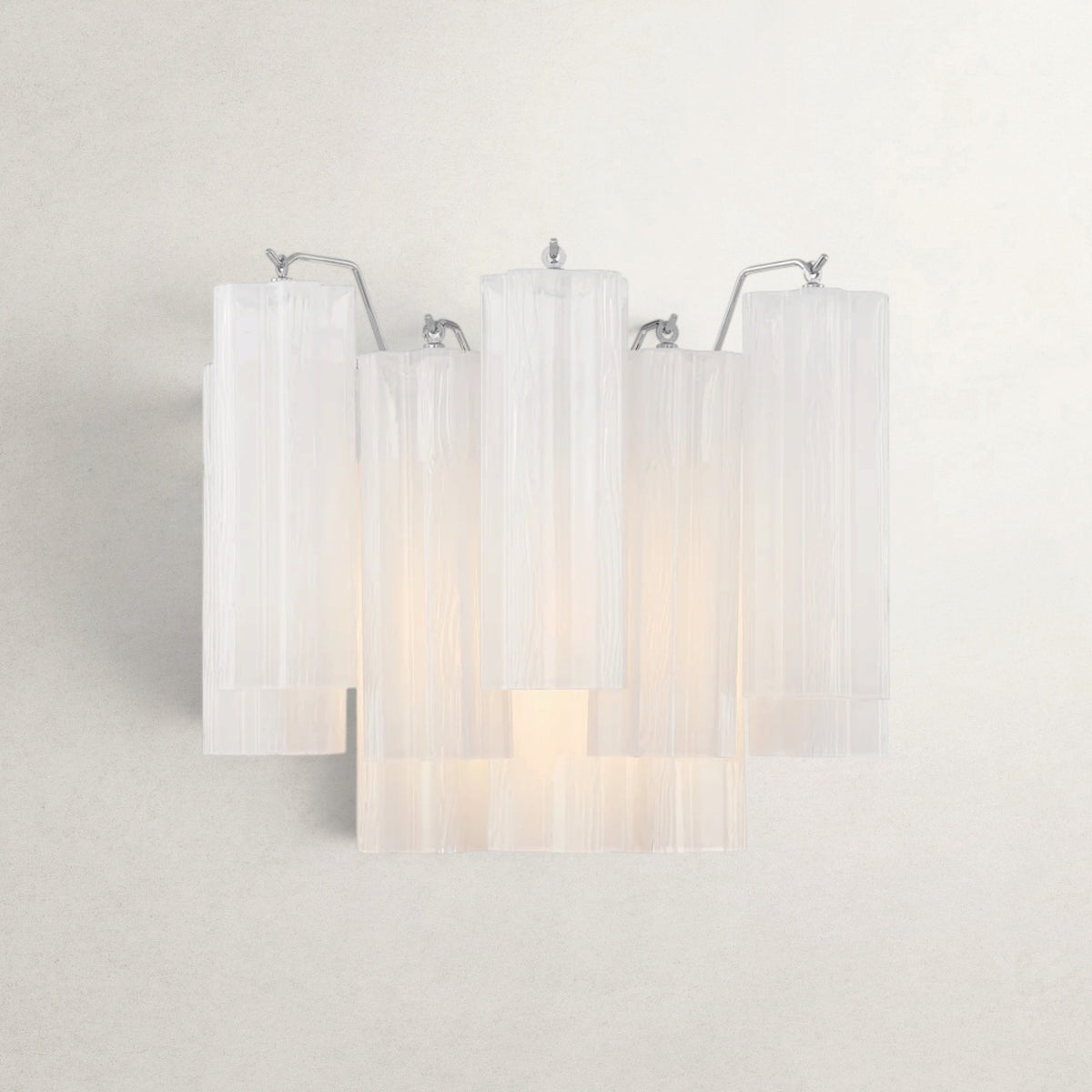 Adelis Sconce