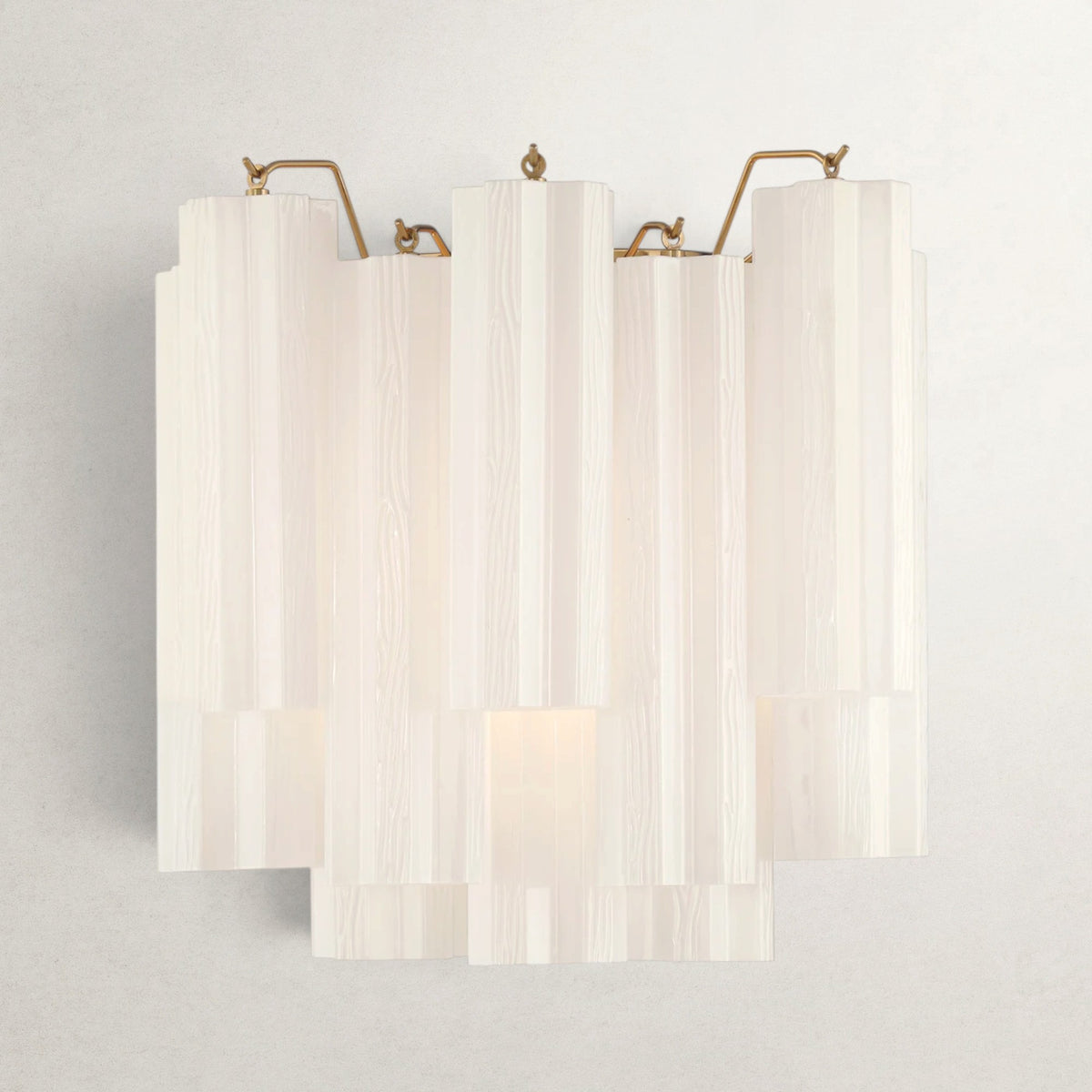 Adelis Sconce