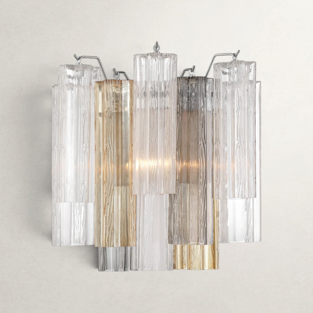Adelis Sconce
