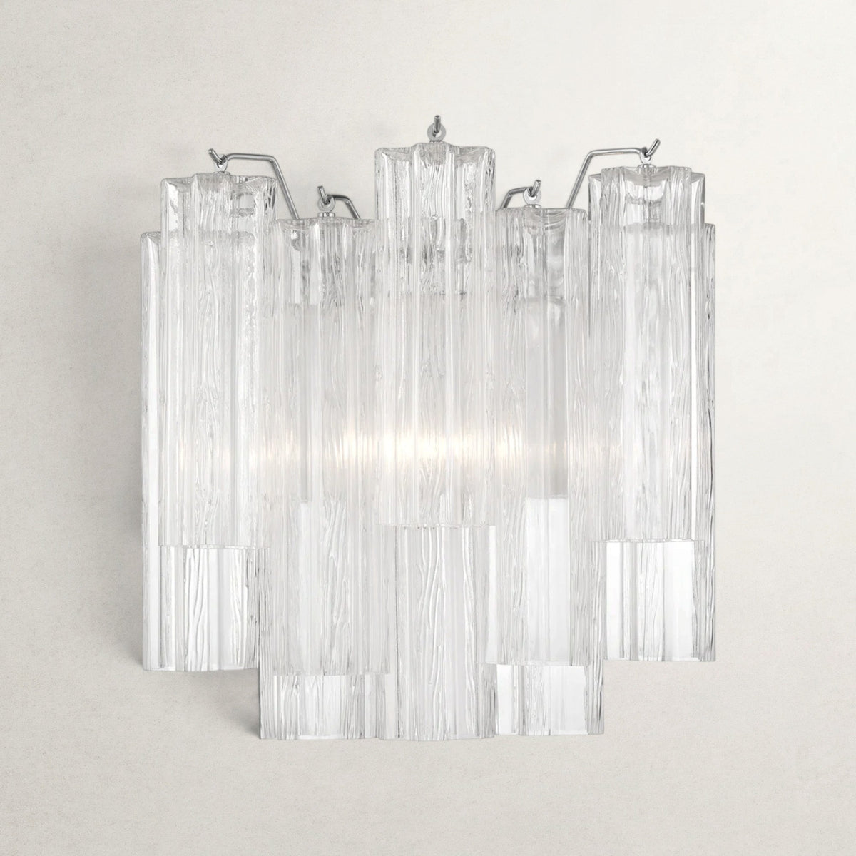 Adelis Sconce