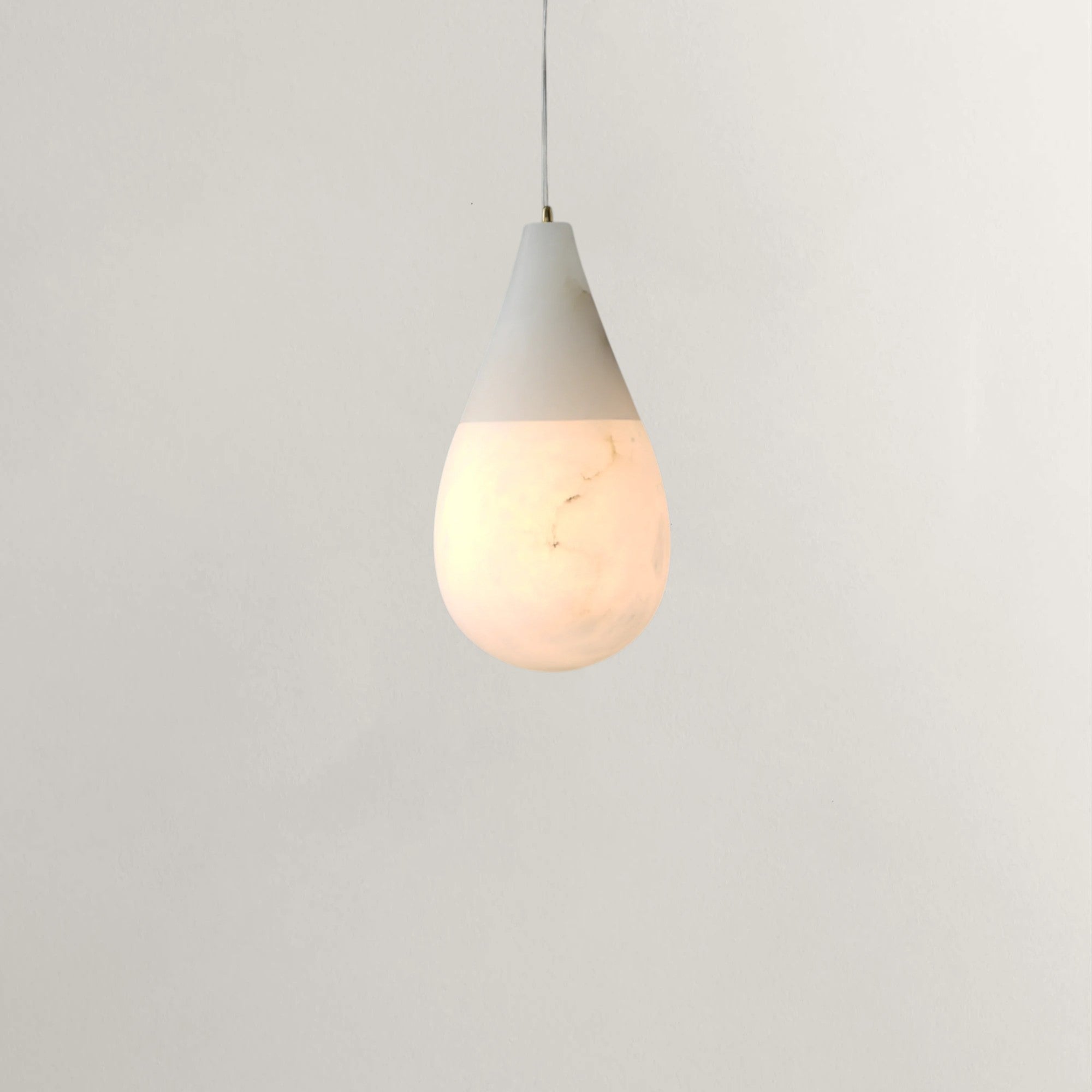 Aurlis Alabaster Water-Drop Pendant