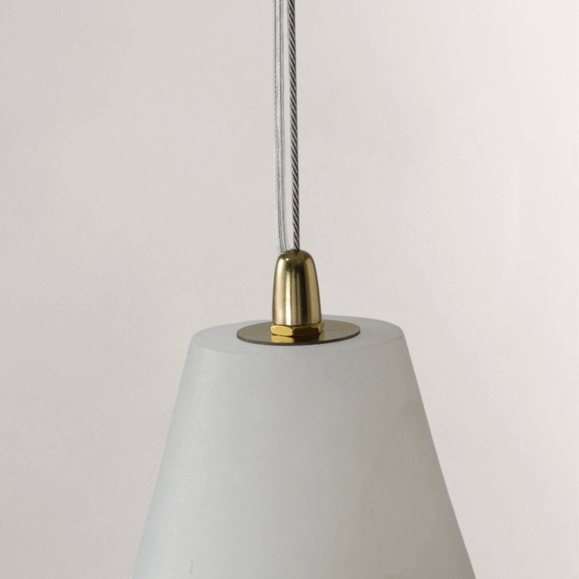 Aurlis Alabaster Water-Drop Pendant